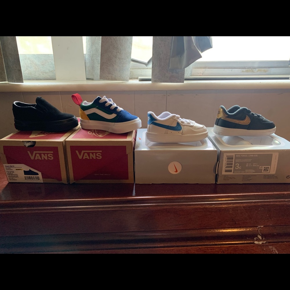 Baby shoes